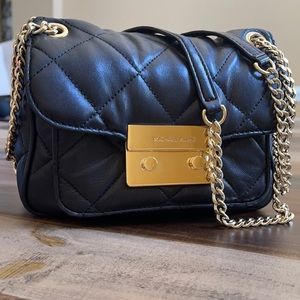 Michael Kors quilted shoulder bag